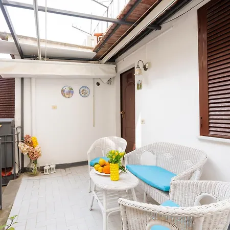 Apartment Seasuntour - Lo Scrigno Sorrento