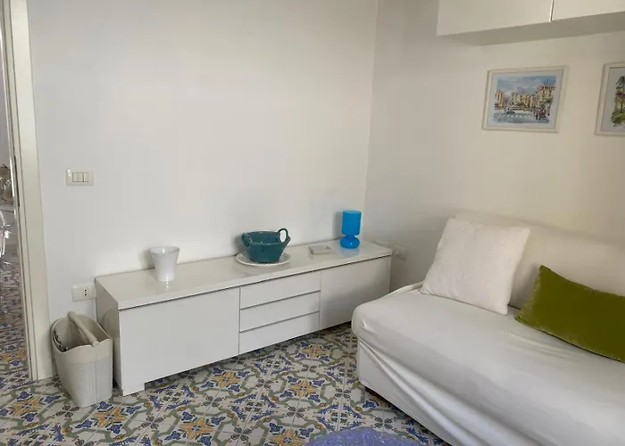 Seasuntour - Lo Scrigno דירה