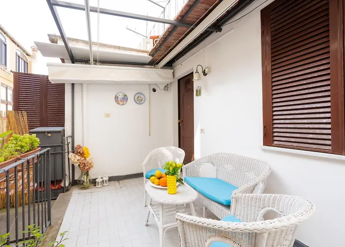 Apartment Seasuntour - Lo Scrigno Sorrento