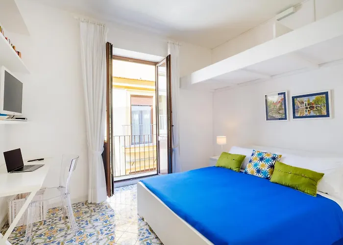 Seasuntour - Lo Scrigno Apartment *